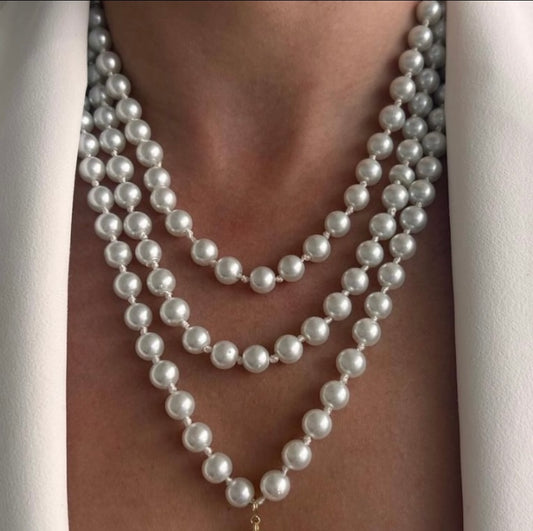 Alessia Pearl necklace